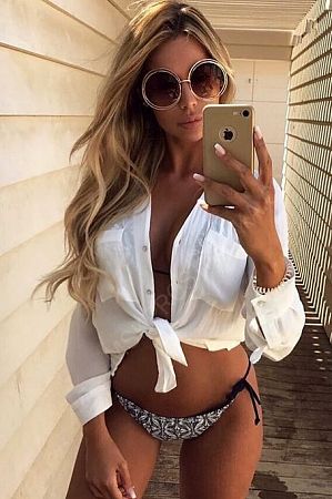 вика, 89585787571