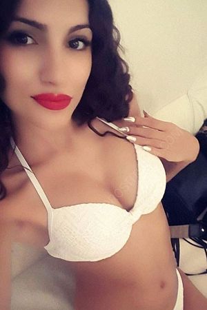 Маша, 89585787571